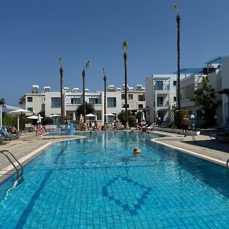 Kefalonitis Hotel Apartments Paphos Luaran gambar