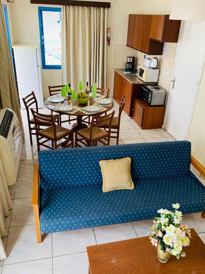 Kefalonitis Hotel Apartments Paphos Luaran gambar